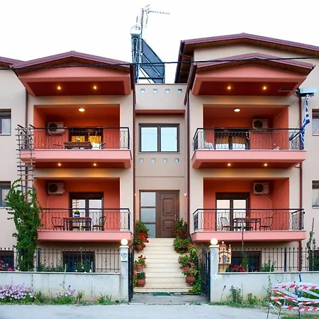 Konstantina Luxury * Nikiti (Sithonia)
