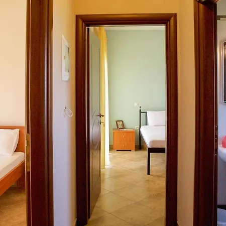 Konstantina Luxury * Nikiti (Sithonia)